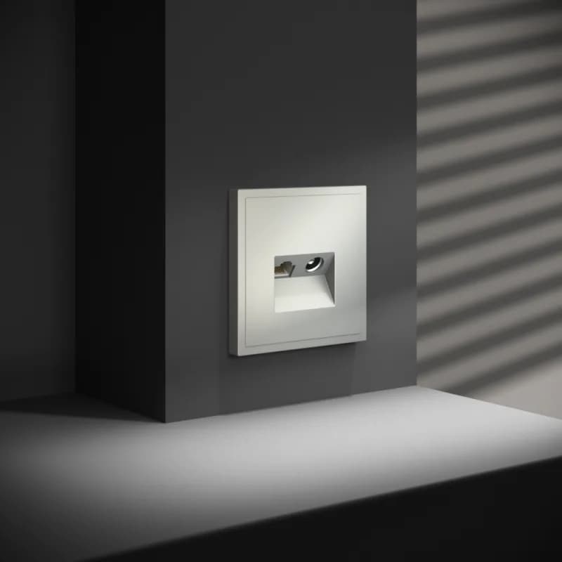 Розетка телевизионная встраиваемая VOLTUM S70 TV+RJ45 кат. 6, (сталь)