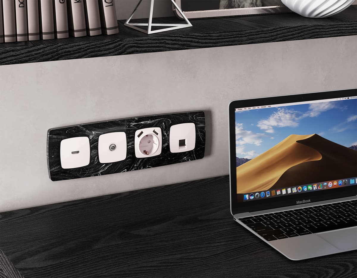 Комплект механизма компьютерной розетки OMEGA Жемчуг RJ-45(8P8C) CAT6 с шторкой QUANT (OP2120, VM188)