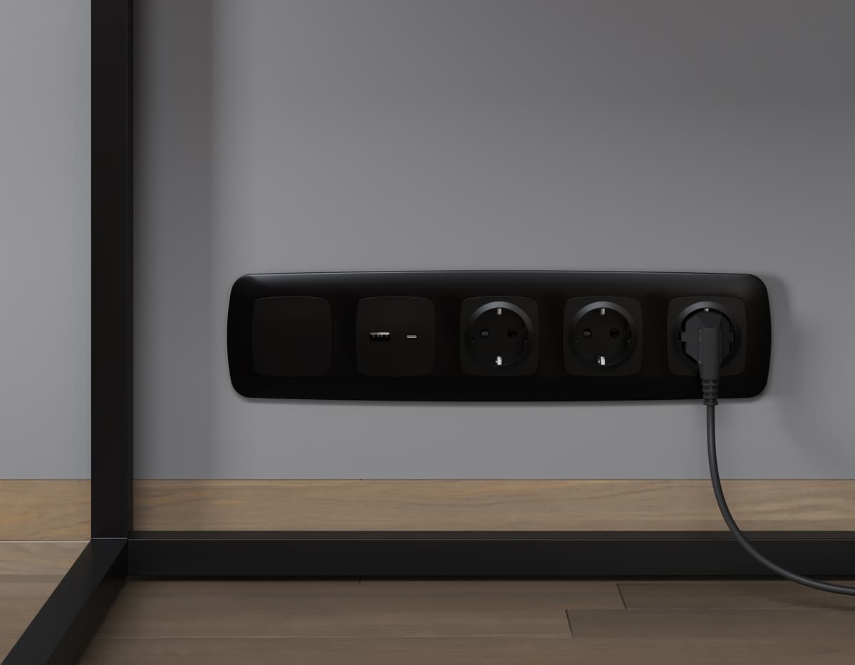 Комплект суппорта универсального OMEGA Черный матовый QUANT (OP8160, VM240)